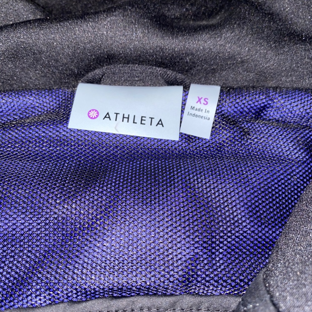 Running vest - Picture 2 of 4